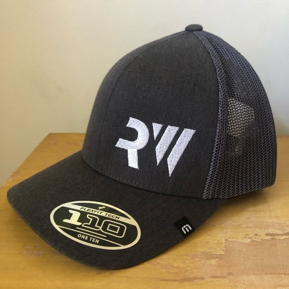 Safe Harbor Newport Regatta hat. Adjustable. Snap back. New. Navy.